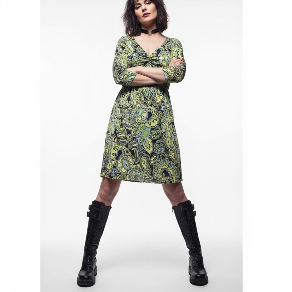 Sigrid Olsen  Green Paisley Mesh Dress – Freaky Friday Jamie Lee Curtis Vibes